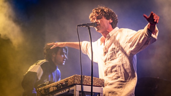 Die Band Jeremias beim Reeperbahn Festival 2021 © NDR Foto: Julian Rausche