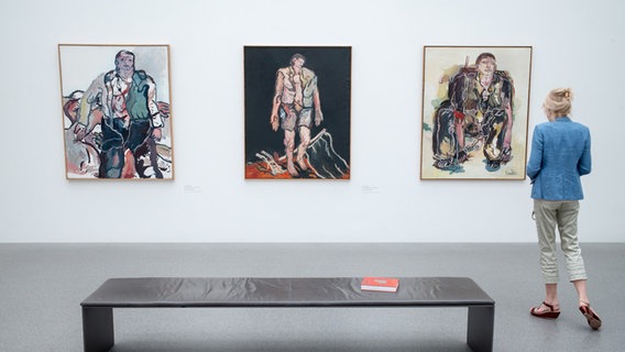 Werke von Georg Baselitz in der Pinakothek der Moderne © dpa Foto: Peter Kneffel