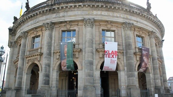 Das Bode-Museum in Berlin von außen © NDR Foto: Torben Steenbuck