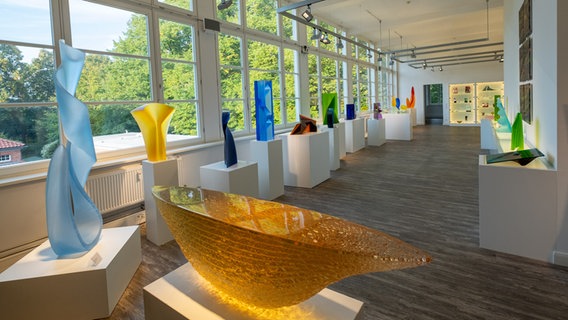 Glasskulpturen im Glaskunstmuseum © Achilles-Stiftung 