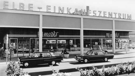 Das Elbe-Einkaufszentrum 1966 in Hamburg-Altona. © Stiftung Historische Museen Hamburg (SHMH) /Hamburger Architekturarchiv 
