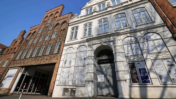 Buddenbrookhaus von außen © picture alliance/dpa | Christian Charisius Foto: Christian Charisius