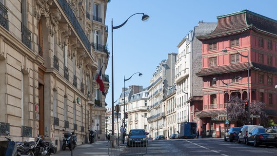 Die Rue de courcelles, Nr. 45, in Paris - früheres Wohnhaus Prousts. © picture alliance / Gilles Targat/Photo12 | Gilles Targat Foto: Gilles Targat