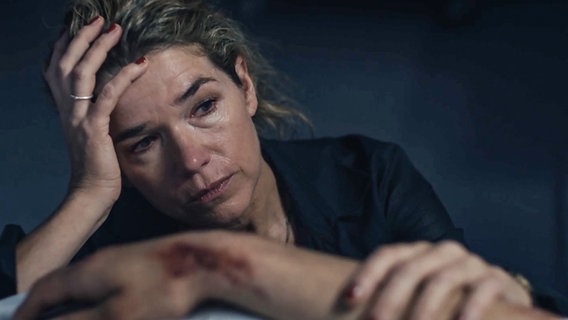 Anke Engelke im Film "Mein Sohn" © 2021 Warner Bros. Entertainment 