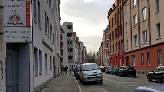 Hinterhof-Moschee der Islamischen Gemeinschaft Jama'at-un Nur in Hannover © NDR 