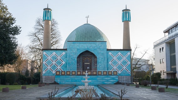 Die Imam Ali Moschee in Hamburg © picture alliance / dpa Foto: Lukas Schulze