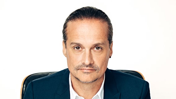 Pressefoto von Alex Christensen  Foto: Marcel Brell