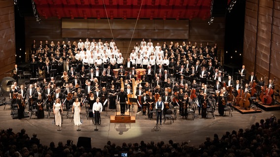 Bergen Philharmonic Orchestra © Lars Svenkerud 