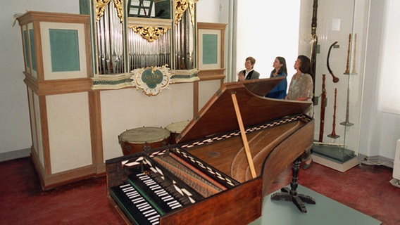 Hildebrandt-Orgel von 1724 und Cembalo aus dem 18. Jahrhundert © picture-alliance / ZB Foto: Wolfgang Kluge