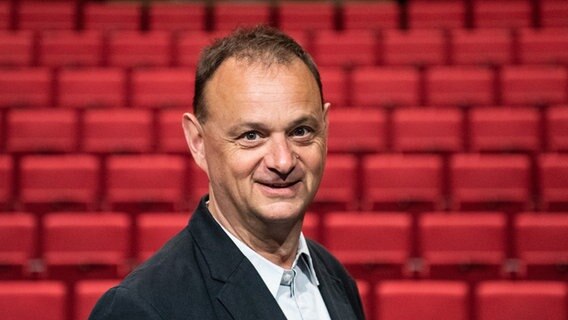 Rainer Hofmann im Porträt Rainer Hofmann im Porträt © Anna van Kooij