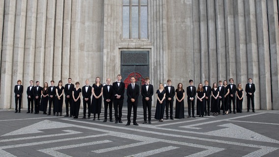 Choir of Clare College Cambridge Choir of Clare College Cambridge © Yael B.C