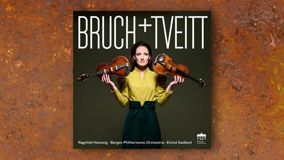 CD-Cover: Ragnhild Hemsing - Bruch + Tveitt © Berlin Classics 