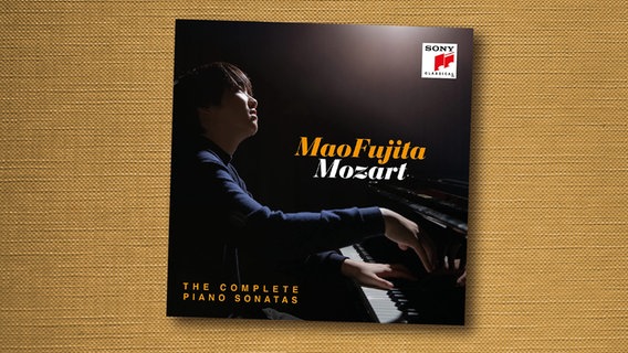 CD-Cover: Mao Fujita - Mozart: Complete Piano Sonatas © Sony Classical 