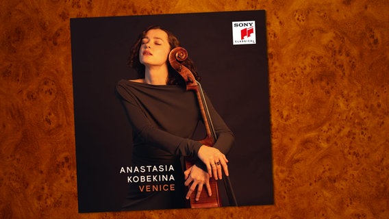 CD-Cover: Anastasia Kobekina - Venice © Sony Classical 