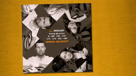 CD-Cover: Armida Quartett - Mozart: Streichquartette Vol. 5 © CAvi-music 