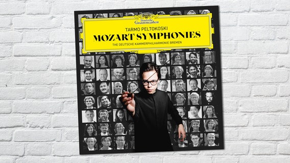 CD-Cover: Tarmo Peltokoski - Mozart Symphonies © Deutsche Grammophon 