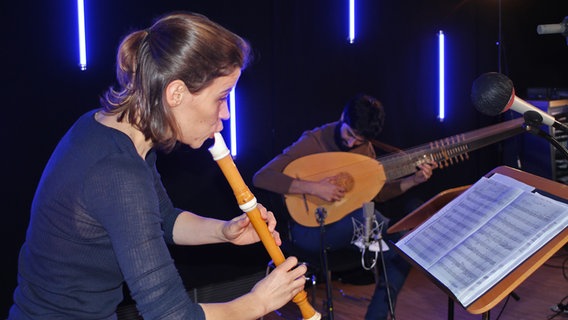 Elisabeth Champollion und Alon Sariel beim Studio-Konzert bei NDR Kultur © NDR.de Foto: Franziska Diekmann