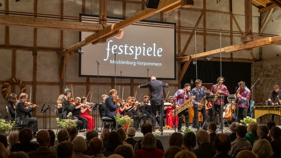 Konzert 360 Grad Ulrichshusen © NDR.de Foto: Christine Irrgang