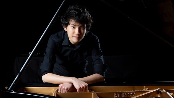 Tony Yun am Klavier © Jennifer Taylor 