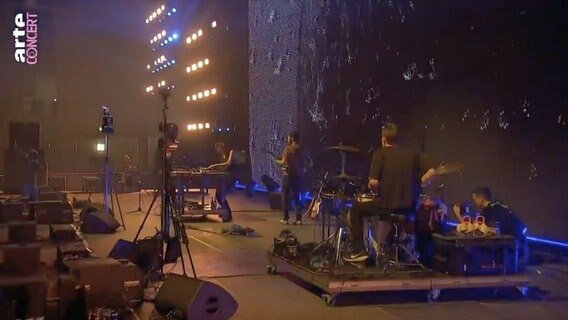 Klangphonics beim Fairground Festival 2023 © NDR Screenshots 