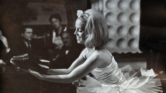 Heidi Mahler in "De Glücksgaloschen", Spielzeit 1963/64 © Ohnsorg Theater 