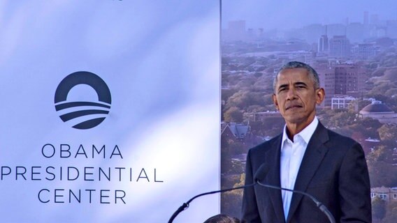 Barack Obama 2021 bei der Vorstellung des Obama Presidential Center in Chicago © IMAGO / ZUMA Wire Foto: Karen Hirsch
