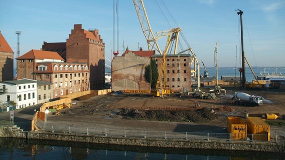 Baustelle des Ozeaneums in Stralsund 2005  
