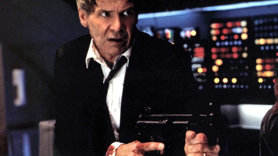 Der Schauspieler Harrison Ford als US-Präsident in Wolfgang Petersens Thriller "Air Force One" © imago/United Archives 