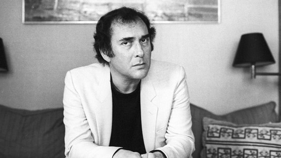 Der Nobel-Preisträger für Literatur 2005 Harlod Pinter in einem Portrait von 1978. © imago/ United Archives International Foto: Ivan Kyncl/ ArenaPAL