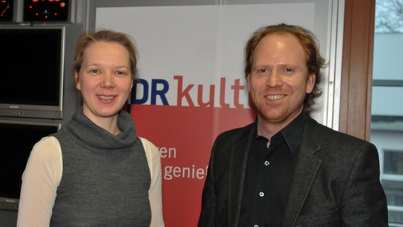 NDR Kultur Moderatorin Friederike Westerhaus und Daniel Hope bei NDR Kultur © NDR Online Foto: Marco Maas