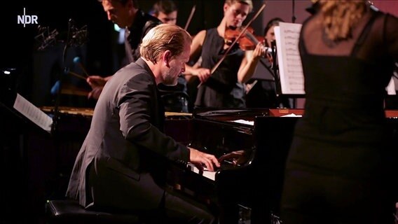 Sebastian Knauer im Resonanzraum © NDR.de 