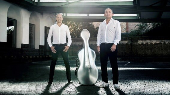 Das Duo Runge & Ammon: Cellist Eckart Runge (l.) und Pianist Jacques Ammon (r.) © Neda Navaee Foto: Neda Navaee