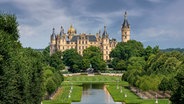 Schweriner Schloss und Schlosspark © picture alliance / Shotshop Foto: K-H Spremberg