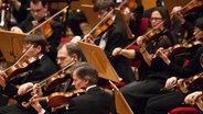 Musiker des WDR Sinfonieorchester Köln während eines Konzerts. © WDR/Thomas Kost Foto: Thomas Kost