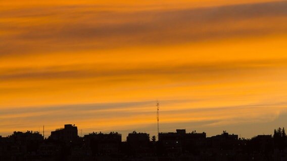 Herbstlicher Sonnenuntergang in Jerusalem © dpa Foto: Omer Messinger