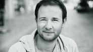 Der Journalist Alexander Oetker © Maria Vogel/Die Hoffotografen 