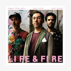 CD-Cover "Life & Fire" vom Omer Klein Trio © Warner Music Germany 
