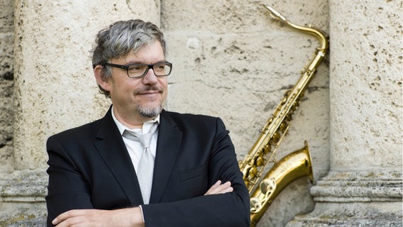 Jazzsaxofonist Johannes Enders Jazzsaxofonist Johannes Enders © Johannes Enders Foto: Jan Scheffner