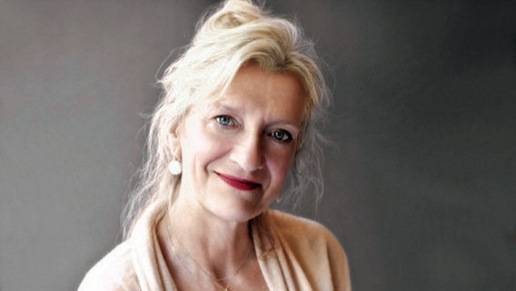 Porträtfoto Elizabeth Strout. © Leonardo Cendamo Foto: Leonardo Cendamo