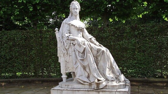 Denkmal der Kurfürstin Sophie von Hannover im Großen Garten zu Hannover-Herrenhausen © CC / Boris Kater Foto: Boris Kater