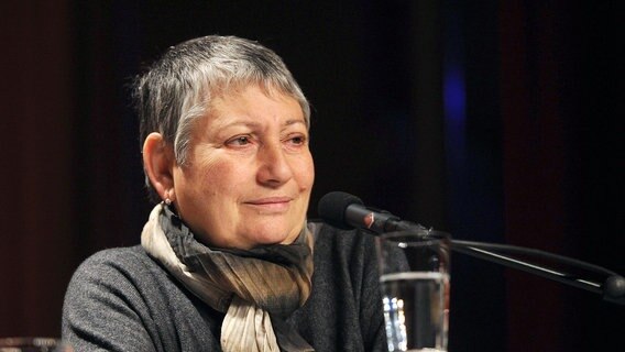 Ljudmila Ulitzkaja ein bewegender und mutiger Abend in Hamburg NDR