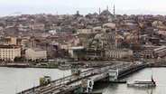 Blick auf das Goldene Horn von Istanbul © picture-alliance/ dpa/dpaweb Foto: Felix Heyder