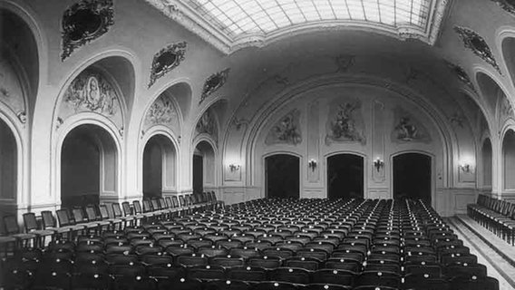 Kleiner Saal in der Laeiszhalle, 1908 © Laeiszhalle / Denkmalschutzamt Hamburg 