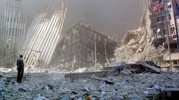 Ground Zero / Ruine des World Trade Centers nach den Anschlägen am 11. September 2001 in New York © dpa - Fotoreport 