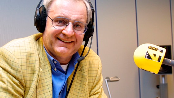 Wolfgang Meisenkothen, 2001 bei NDR Info © NDR Foto: Andreas Karsten