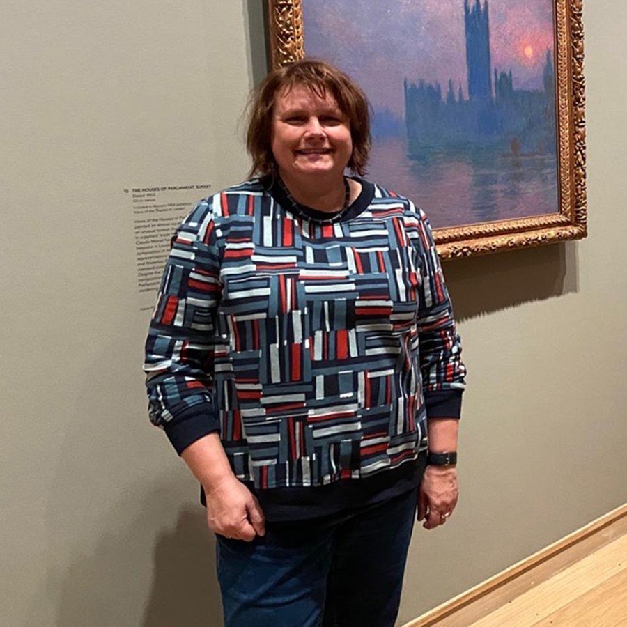 London Korrespondentin Gabi Biesinger in der Courtauld Gallery bei der Monet-Ausstellung © NDR Foto: Gabi Biesinger