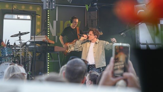 Tag drei der Welttournee durch Norddeutschland in Oldenburg! © Jonny Thumb NDR 