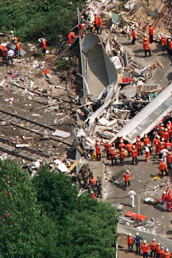 Vor 20 Jahren: ICE-Unglck Erschttert Das Land | NDR.de - Kultur