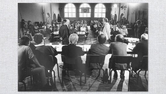 Das "Tribunal" in der Schule am Bullenhuser Damm © Gedenkstätte KZ Neuengamme 