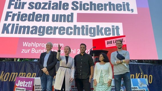 Wahlkampf der Partei "Die Linke" in Hamburg.  Foto: Frauke Reinig